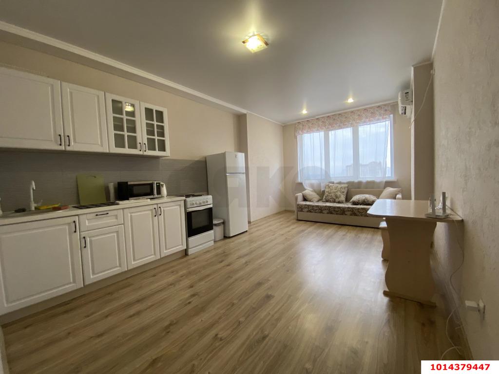 Фото №1: 1-комнатная квартира 51 м² - Краснодар, Центральный, ул. Березанская, 89