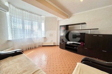 Фото №3: 1-комнатная квартира 39 м² - Нижнекамск, мкр. 27-й, пр-кт Мира, 38