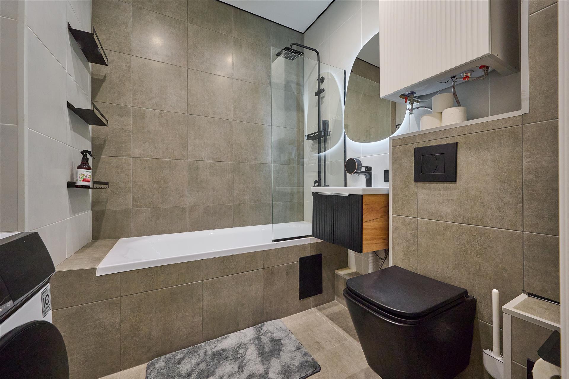 Фото №14: 1-комнатная квартира 37 м² - Краснодар, Славянский, Прикубанский внутригородской округ, мкр. жилой комплекс Ракурс, ул. имени Героя Ростовского, 8к7