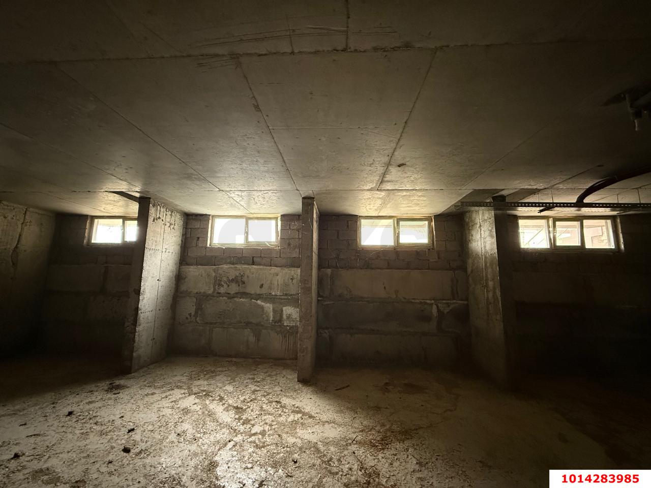 Фото №8: Торговое помещение 40 м² - Южный, жилой комплекс Южный, ул. Войсковая, 1В