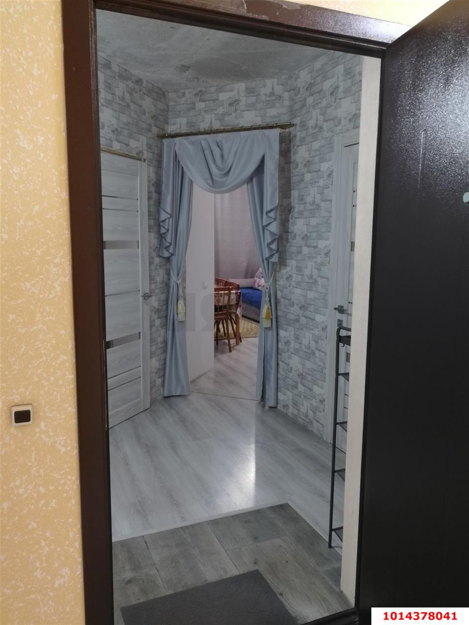 Фото №12: 1-комнатная квартира 46 м² - Краснодар, Прикубанский внутригородской округ, Завод Радиоизмерительных Приборов, жилой комплекс Времена Года 3, мкр. имени Петра Метальникова, ул. Цезаря Куникова, 24к1