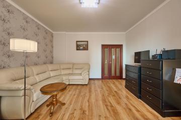 Фото №4: 2-комнатная квартира 68 м² - Краснодар, мкр. Центральный, ул. Октябрьская, 181/2