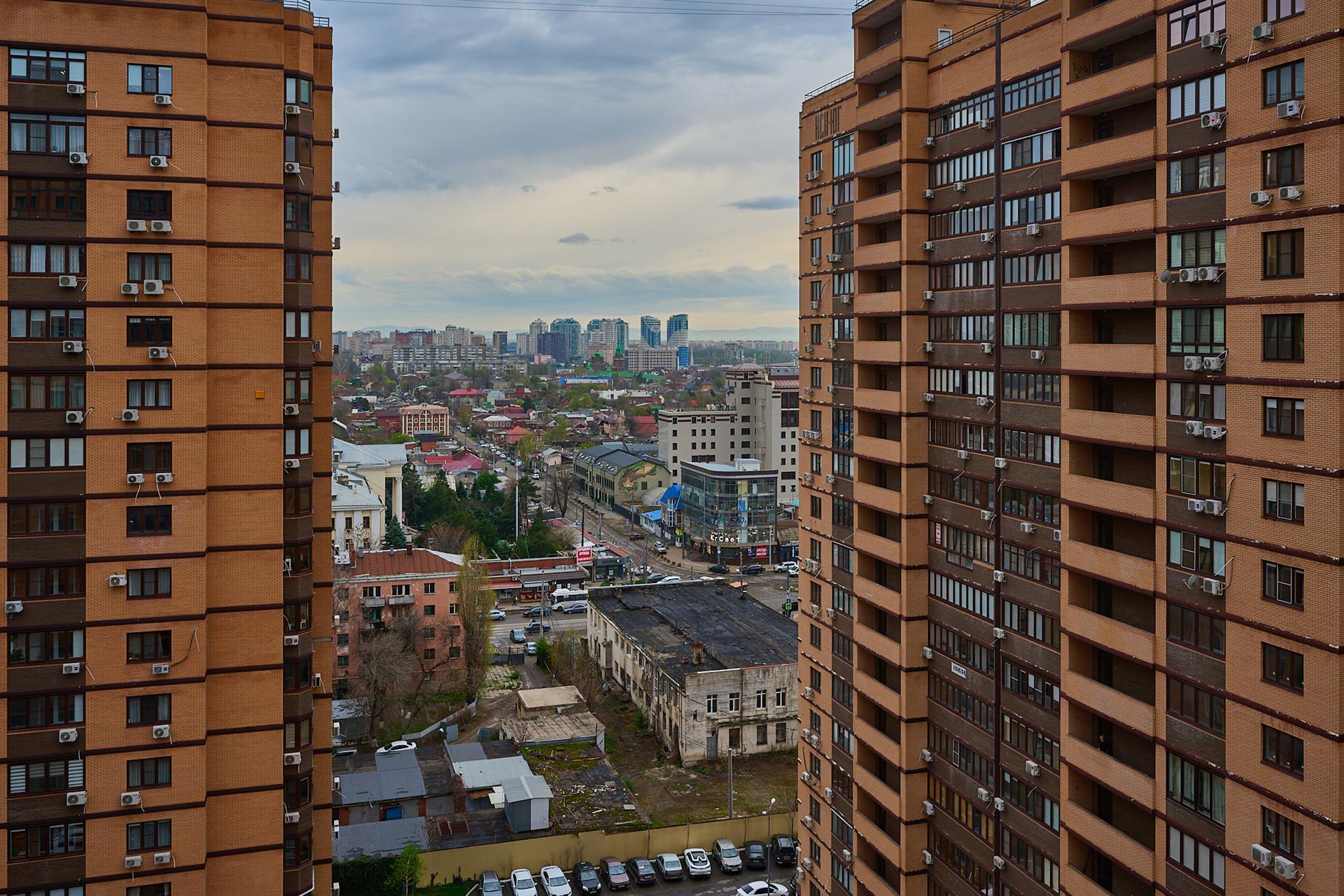 Фото №12: 2-комнатная квартира 81 м² - Краснодар, Центральный внутригородской округ, Западный внутригородской округ, жилой комплекс Центральный, мкр. Центральный, ул. Октябрьская, 181/2