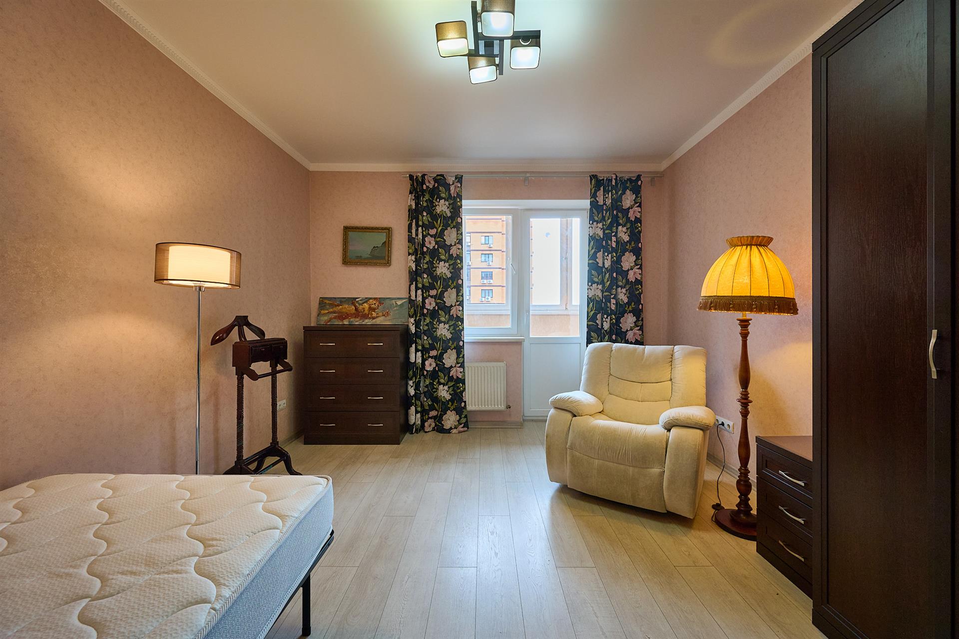 Фото №7: 2-комнатная квартира 81 м² - Краснодар, Центральный внутригородской округ, Западный внутригородской округ, жилой комплекс Центральный, мкр. Центральный, ул. Октябрьская, 181/2