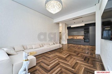 Фото №1: 2-комнатная квартира 72 м² - Краснодар, мкр. жилой комплекс Девелопмент Плаза, ул. имени 40-летия Победы, 33Г