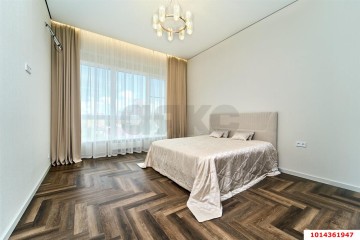 Фото №5: 2-комнатная квартира 72 м² - Краснодар, мкр. жилой комплекс Девелопмент Плаза, ул. имени 40-летия Победы, 33Г