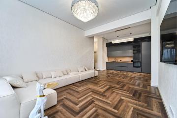 Фото №1: 2-комнатная квартира 72 м² - Краснодар, мкр. жилой комплекс Девелопмент Плаза, ул. имени 40-летия Победы, 33Г