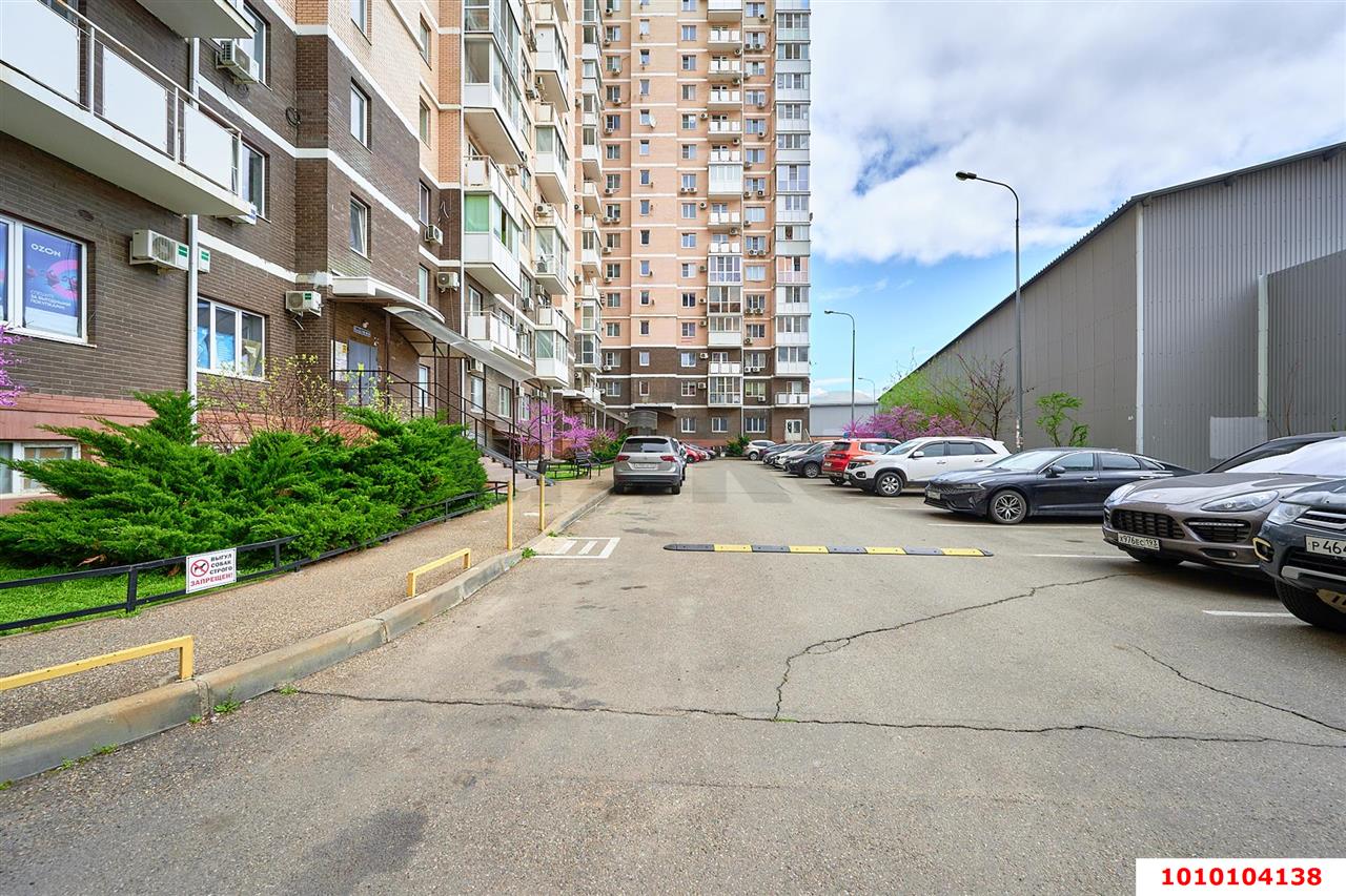 Фото №6: Торговое помещение 136 м² - Краснодар, жилой комплекс имени Чехова, 
