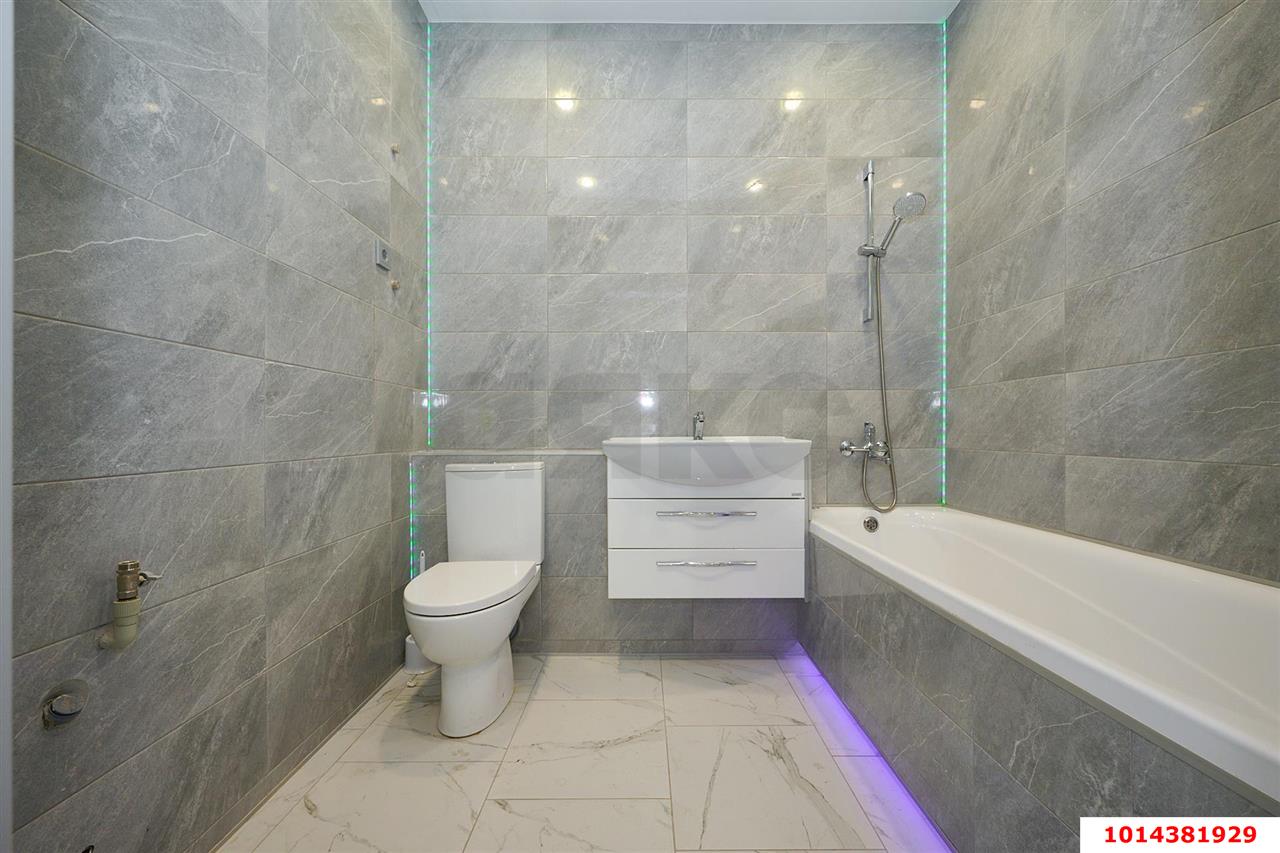 Фото №11: 1-комнатная квартира 43 м² - Краснодар, Черёмушки, мкр. Центральный внутригородской округ, ул. Обрывная, 132/1к2