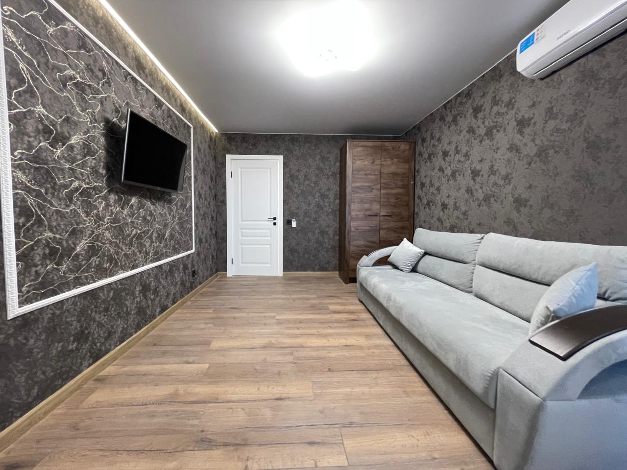 Фото №9: 3-комнатная квартира 80 м² - Краснодар, Прикубанский внутригородской округ, Завод Радиоизмерительных Приборов, имени Петра Метальникова, мкр. жилой комплекс Радуга, ул. Евгении Жигуленко, 7к1