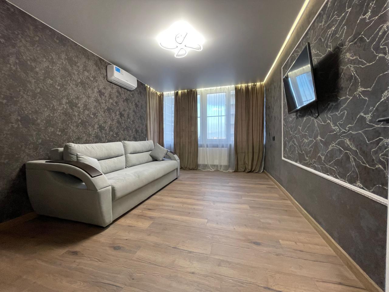 Фото №7: 3-комнатная квартира 80 м² - Краснодар, Прикубанский внутригородской округ, Завод Радиоизмерительных Приборов, имени Петра Метальникова, мкр. жилой комплекс Радуга, ул. Евгении Жигуленко, 7к1