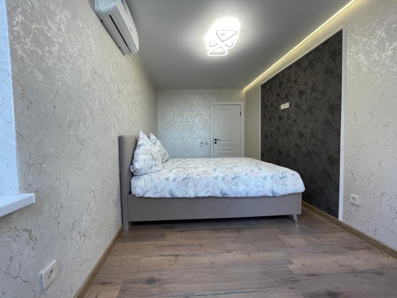 Фото №5: 3-комнатная квартира 80 м² - Краснодар, Прикубанский внутригородской округ, Завод Радиоизмерительных Приборов, имени Петра Метальникова, мкр. жилой комплекс Радуга, ул. Евгении Жигуленко, 7к1