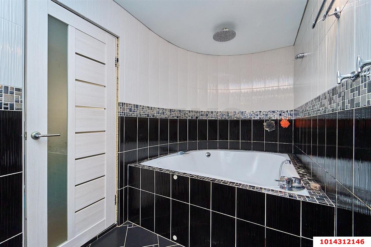 Фото №14: 3-комнатная квартира 109 м² - Краснодар, имени Маршала Жукова, ул. Кореновская, 15/1