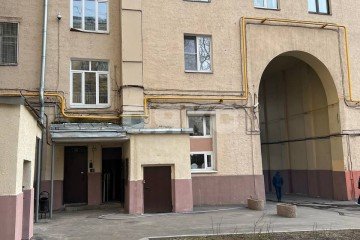 Фото №1: Коммерция 19 м² - Москва, мкр. 470-й квартал, ул. Фрунзенская набережная, 52