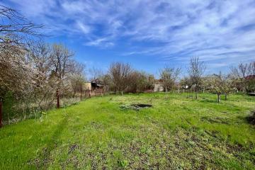 Фото №1: Земельный участок 8.28 сот. - НСТ Ромашка-2, мкр. Прикубанский внутригородской округ, ул. Вишнёвая, 141