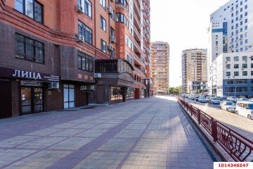 Фото №2: 2-комнатная квартира 108 м² - Краснодар, мкр. Центральный, ул. Кубанская Набережная, 56