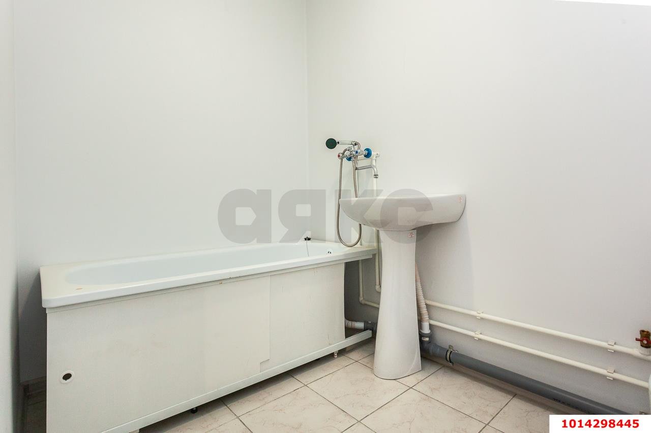 Фото №6: 1-комнатная квартира 37 м² - Краснодар, Почтовый, ул. имени Валерия Гассия, 17