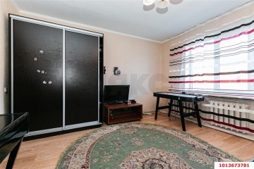 Фото №4: 4-комнатная квартира 80 м² - Ленина, мкр. Карасунский внутригородской округ, ул. Лукьяненко, 18