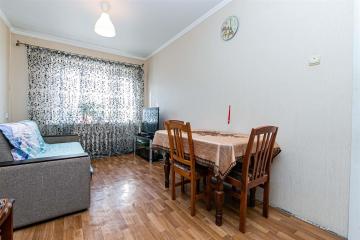 Фото №3: 4-комнатная квартира 80 м² - Ленина, мкр. Карасунский внутригородской округ, ул. Лукьяненко, 18