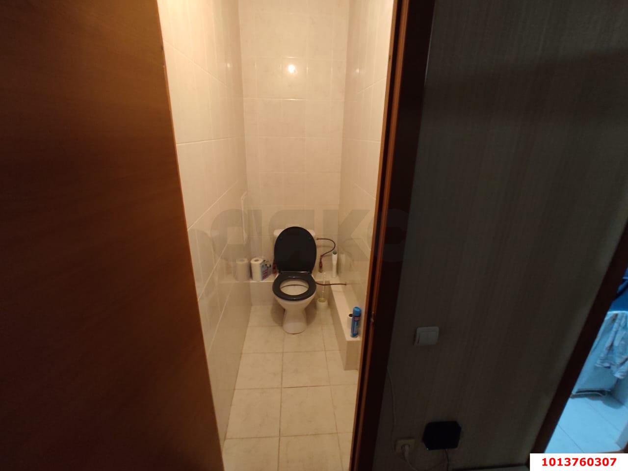 Фото №6: 2-комнатная квартира 68 м² - Краснодар, Прикубанский внутригородской округ, мкр. имени Маршала Жукова, ул. Александра Покрышкина, 2/1