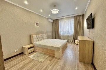 Фото №1: 2-комнатная квартира 81 м² - Краснодар, мкр. жилой комплекс Екатеринодар, пр-кт Константина Образцова, 6/2