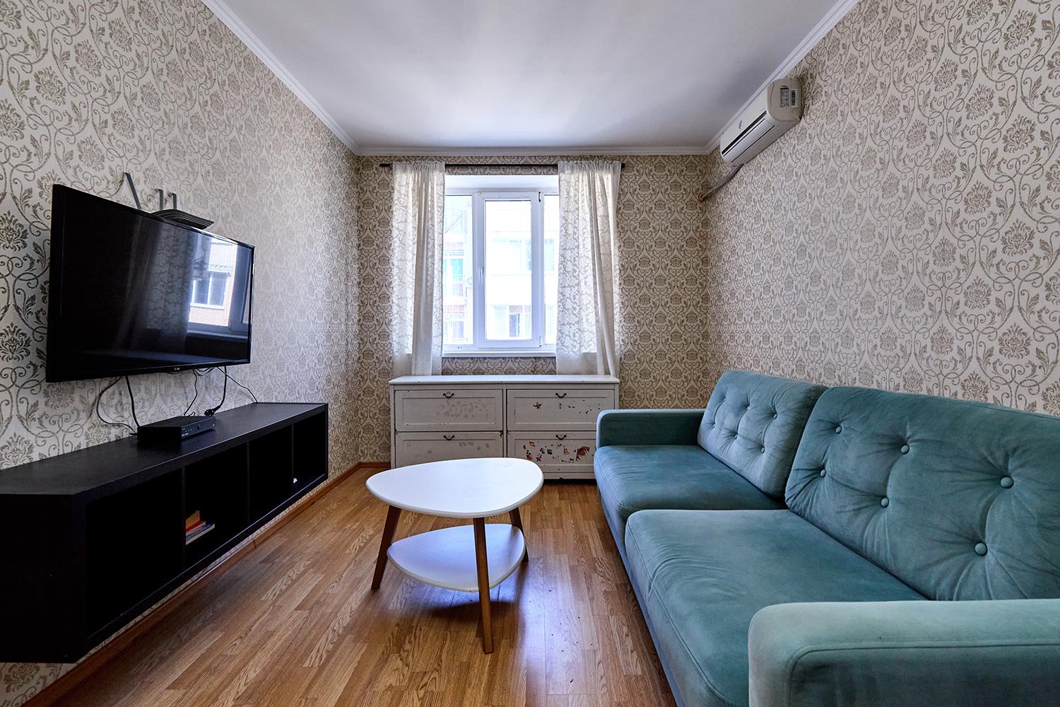 Фото №2: 1-комнатная квартира 37 м² - Краснодар, Музыкальный, Прикубанский внутригородской округ, мкр. Завод Радиоизмерительных Приборов, ул. имени С.В. Рахманинова, 23