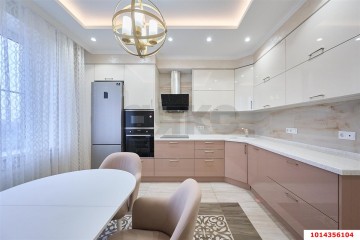 Фото №2: 2-комнатная квартира 86 м² - Краснодар, мкр. Центральный, ул. Березанская, 41