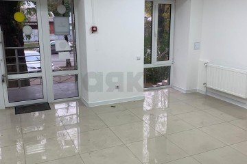 Фото №1: Торговое помещение 40 м² - Краснодар, мкр. Западный внутригородской округ, ул. Рашпилевская, 201