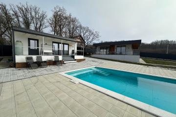 Фото №1: Коммерция 100 м² - Азовская, ул. Лесная, 47