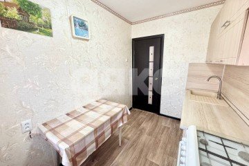 Фото №4: 4-комнатная квартира 74 м² - Нижнекамск, мкр. 12-й, пр-кт Химиков, 104