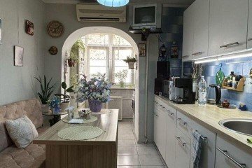 Фото №1: 2-комнатная квартира 48 м² - Краснодар, мкр. Черёмушки, ул. Димитрова, 120А