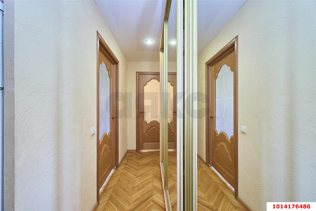 Фото №5: 3-комнатная квартира 57 м² - Краснодар, Центральный, ул. Хакурате, 7