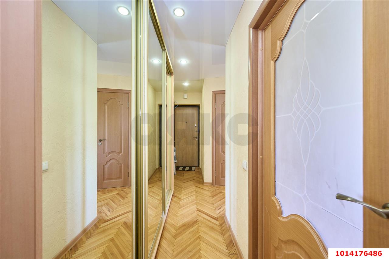 Фото №6: 3-комнатная квартира 57 м² - Краснодар, Центральный, ул. Хакурате, 7