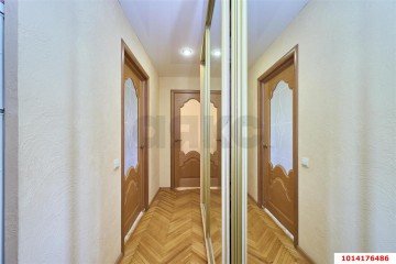 Фото №5: 3-комнатная квартира 57 м² - Краснодар, мкр. Центральный, ул. Хакурате, 7