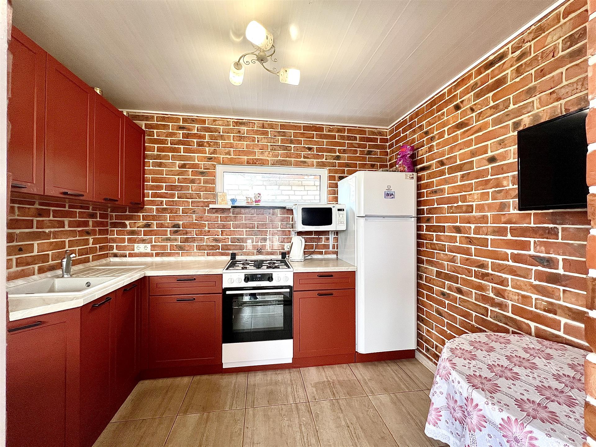 Фото №17: Дом 137 м² + 6.2 сот. - Краснодар, Карасунский внутригородской округ, ж/м Пашковский, ул. 8 Марта, 36