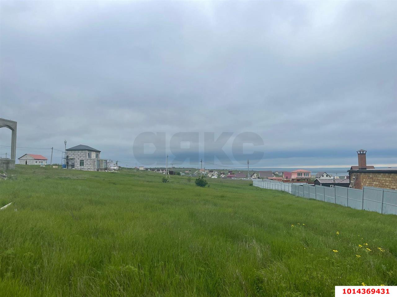 Фото №1: Земельный участок 10.5 сот. - Тамань, ул. Просторная, 11