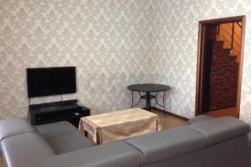 Фото №2: 4-комнатная квартира 122 м² - Краснодар, мкр. имени Петра Метальникова, ул. Защитников Отечества, 14