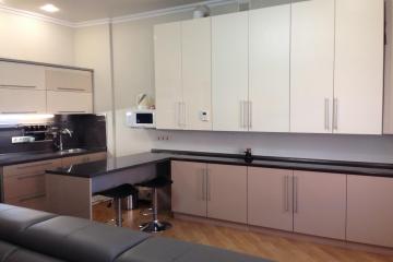 Фото №1: 4-комнатная квартира 122 м² - Краснодар, мкр. имени Петра Метальникова, ул. Защитников Отечества, 14