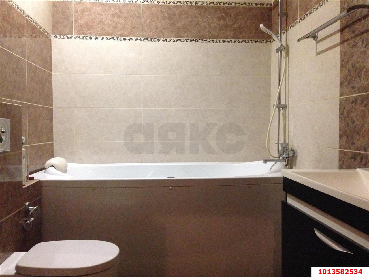 Фото №9: 4-комнатная квартира 122 м² - Краснодар, Прикубанский внутригородской округ, Завод Радиоизмерительных Приборов, Калинино, мкр. имени Петра Метальникова, ул. Защитников Отечества, 14