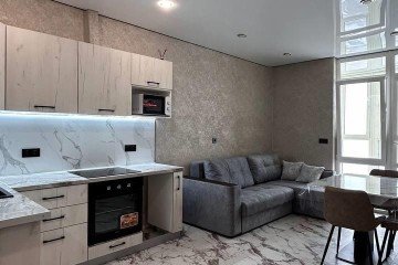 Фото №1: 2-комнатная квартира 65 м² - Краснодар, мкр. Любимово, 10