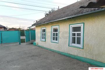 Фото №1: Дом 60 м² - Новотитаровская, ул. Красноармейская, 61