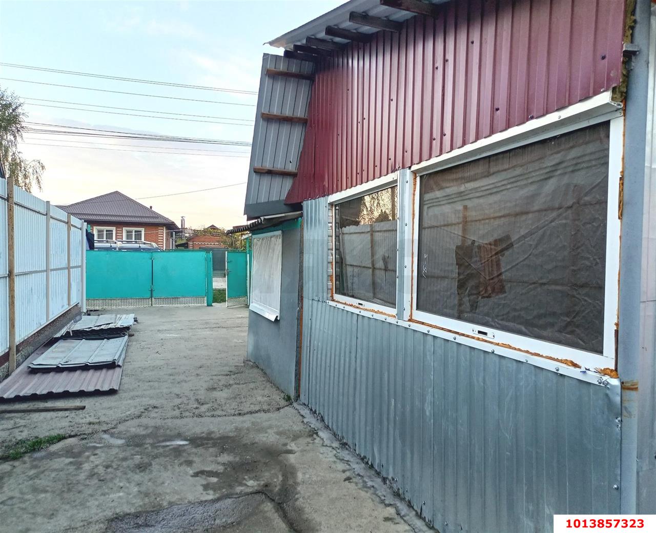 Фото №3: Дом 60 м² + 5.05 сот. - Новотитаровская, ул. Красноармейская, 61