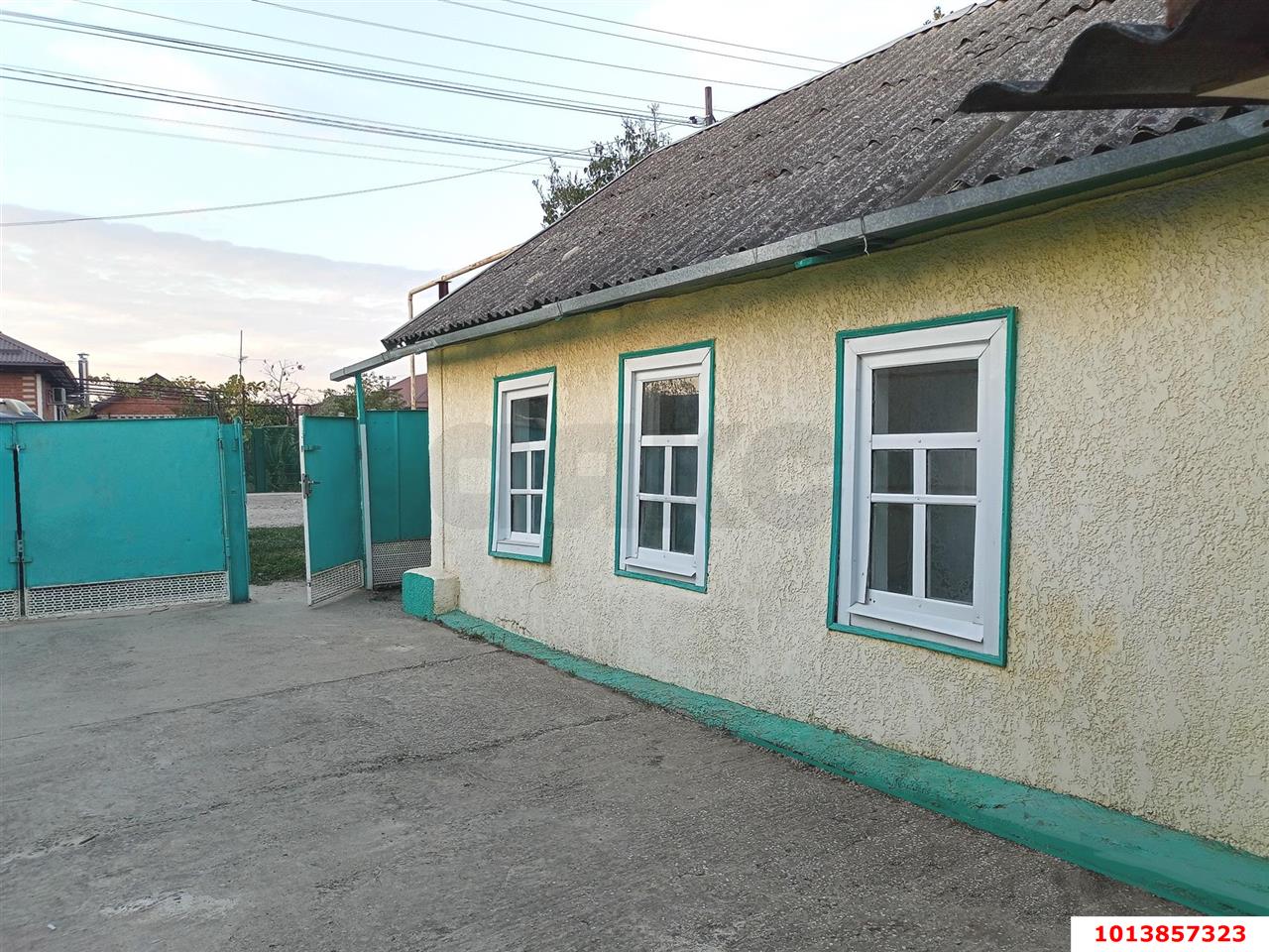 Фото №1: Дом 60 м² + 5.05 сот. - Новотитаровская, ул. Красноармейская, 61