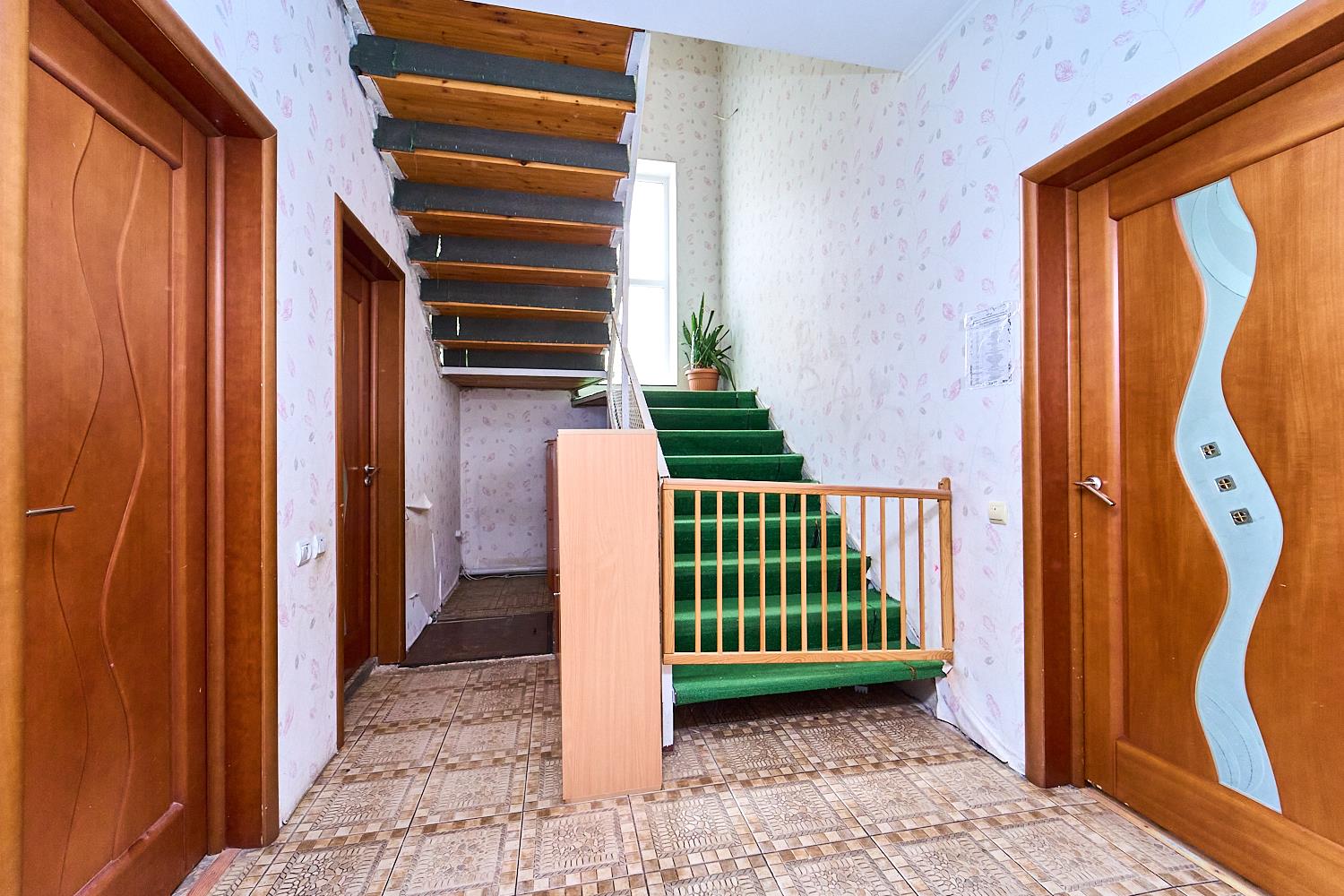 Фото №14: Дом 191 м² + 8 сот. - Российский, мкр. Прикубанский внутригородской округ, ул. имени В.М. Комарова, 41