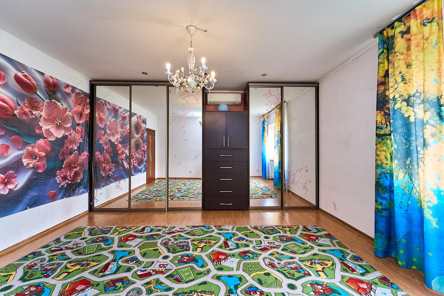 Фото №8: Дом 191 м² + 8 сот. - Российский, мкр. Прикубанский внутригородской округ, ул. имени В.М. Комарова, 41