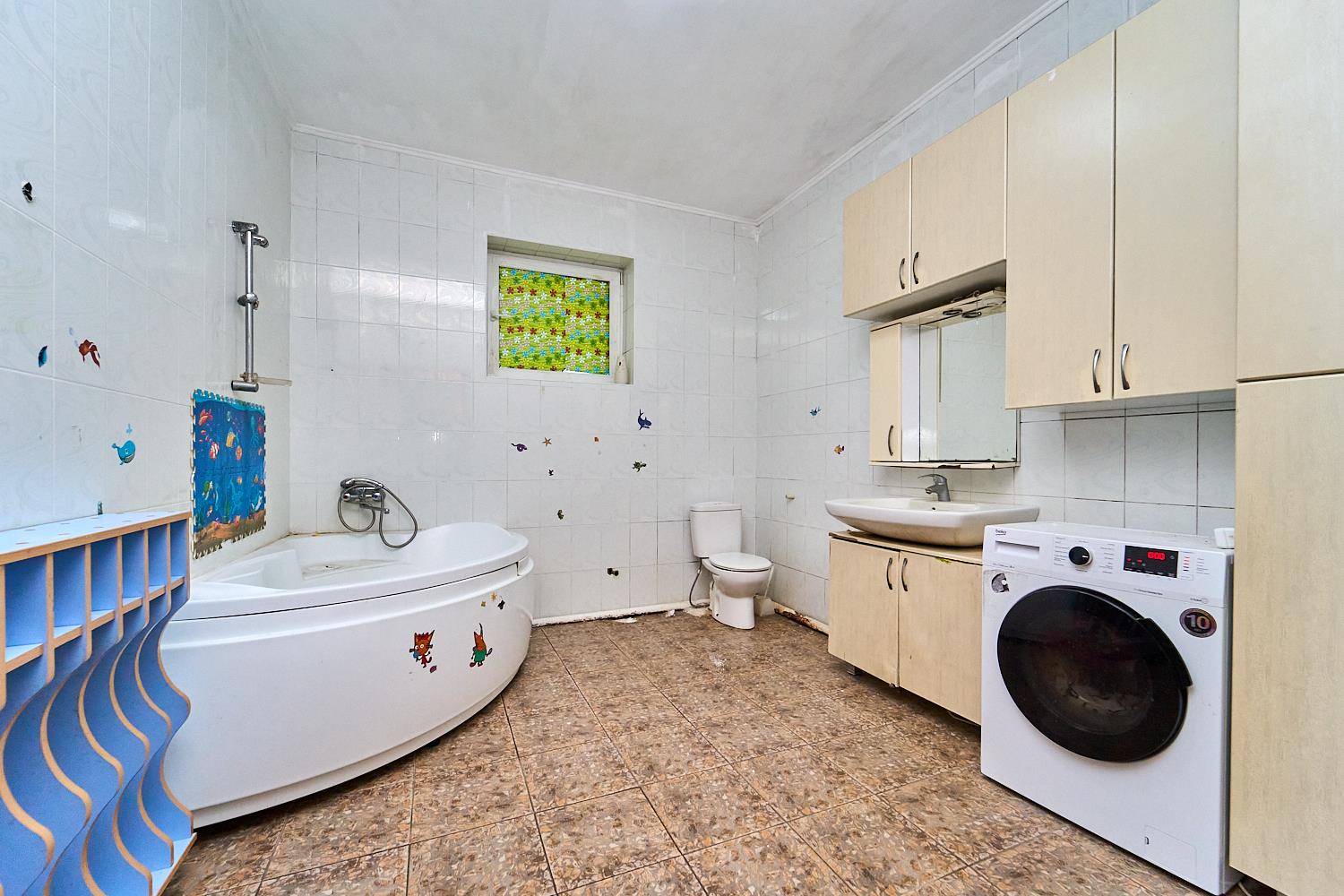 Фото №16: Дом 191 м² + 8 сот. - Российский, мкр. Прикубанский внутригородской округ, ул. имени В.М. Комарова, 41