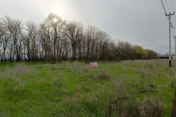 Фото №3: Земельный участок под ИЖС 6.4 сот. - Нововеличковская, п. коттеджный  Солнечная долина, ул. Евгения Лозового