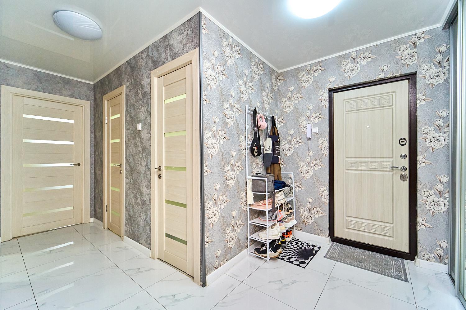 Фото №9: 4-комнатная квартира 132 м² - Краснодар, Центральный внутригородской округ, Покровка, мкр. Центральный, ул. Володарского, 10Д