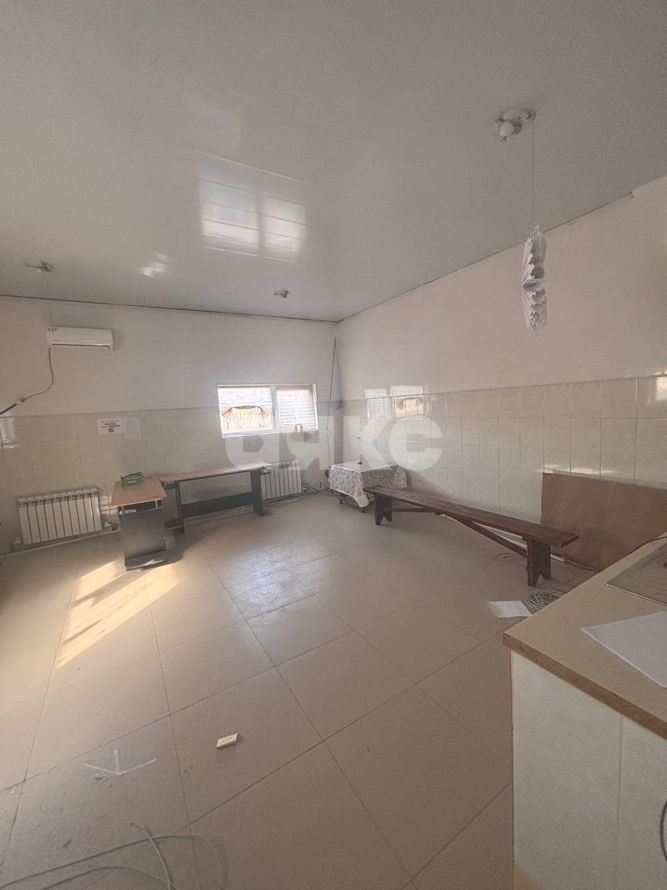 Фото №3: Коммерция 1600 м² - Мариуполь, Центральный, ул. Спортивная, 58