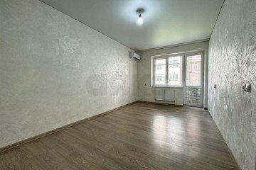 Фото №3: 1-комнатная квартира 42 м² - Краснодар, мкр. Музыкальный, ул. имени Мусоргского М.П., 1/4